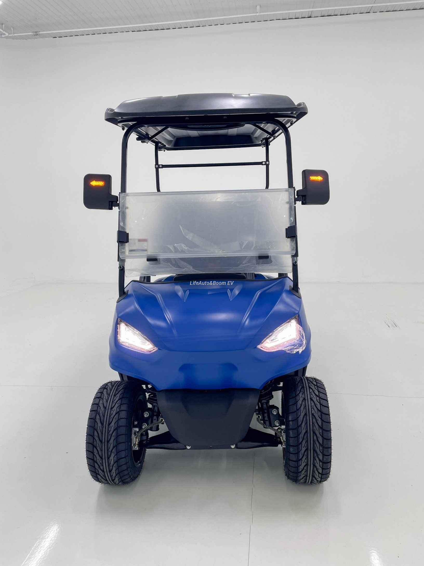 Stylish Look Quick Acceleration Golf Cart with Anti-Slip Surface
