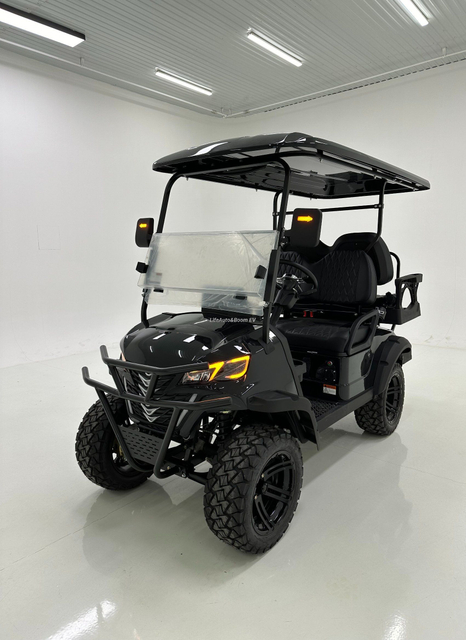 Safe Travelling Strong Frame Golf Cart with Durable Upholstery