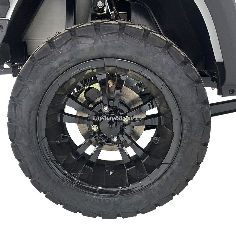 Durable Build Responsive Brakes Electric Golf Cart for Landscape Work